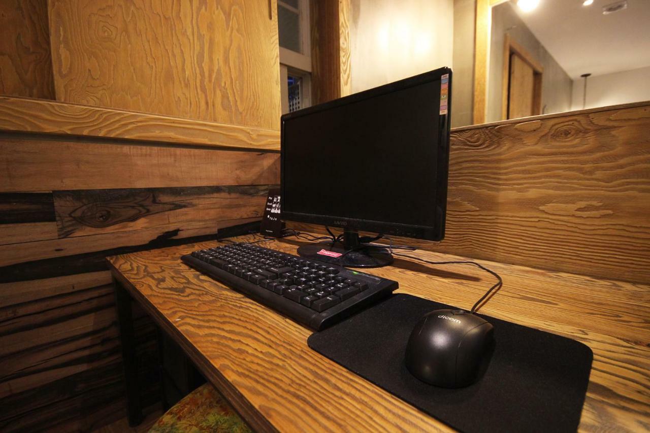 Hotel Yaja Dongnae Busan Bagian luar foto