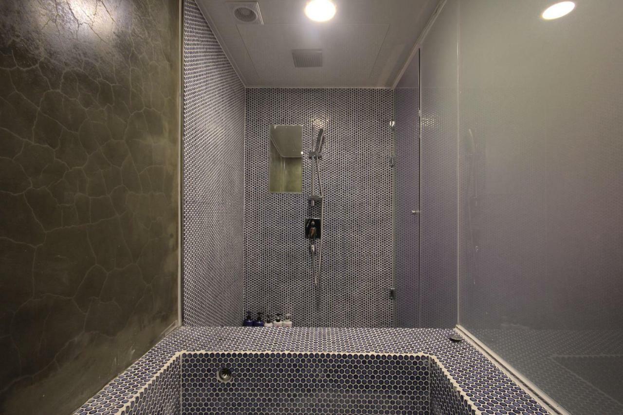 Hotel Yaja Dongnae Busan Bagian luar foto